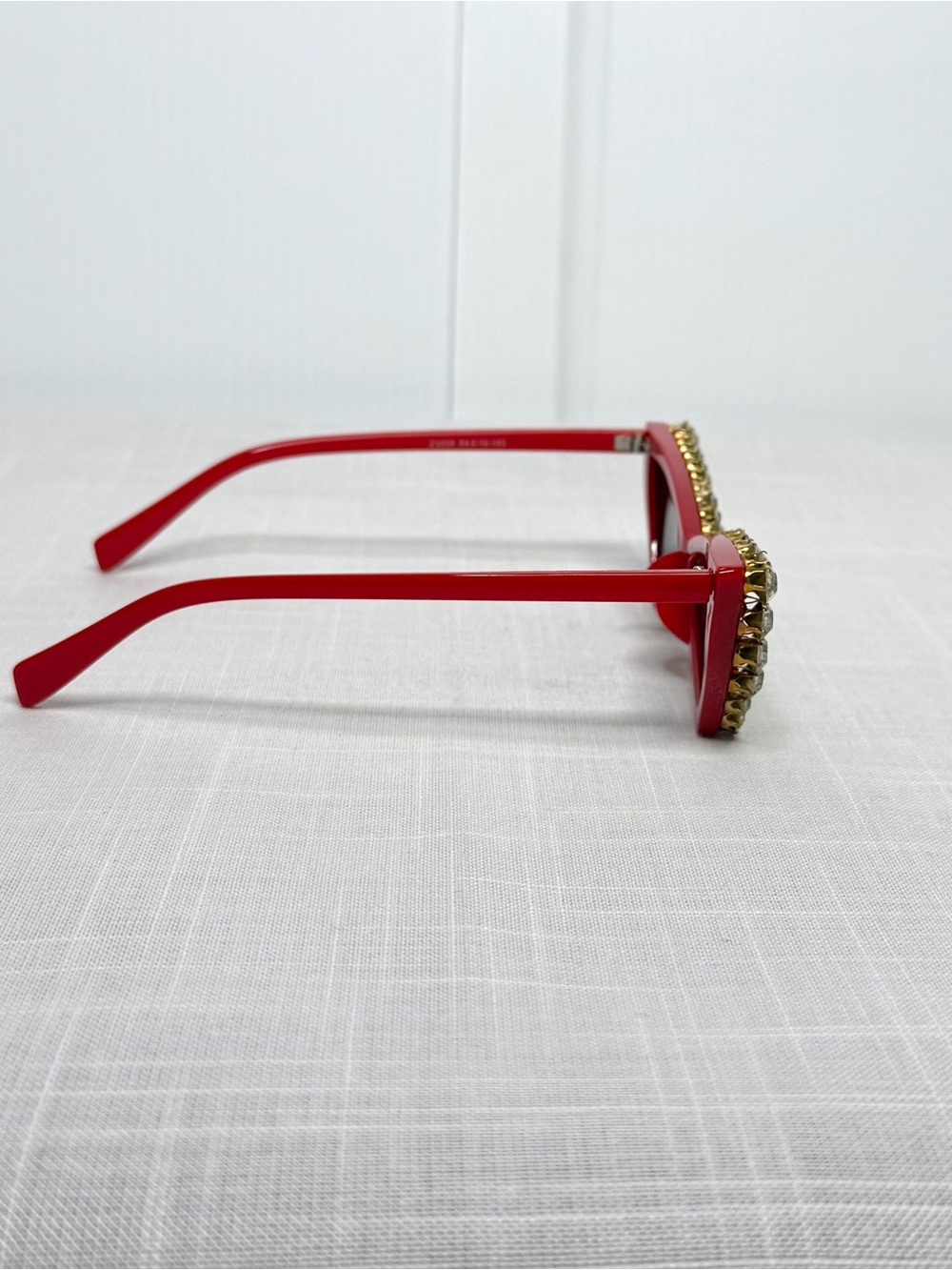 Red Rhinestone Cat Eye Sunglasses | Retro Glam Crystal Frames - Picture 4 of 4
